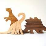 dinossauros de madeiras para brinquedoteca